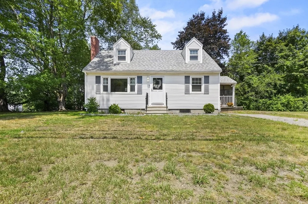 Unit for sale at 882 Salem Street, Groveland, MA 01834