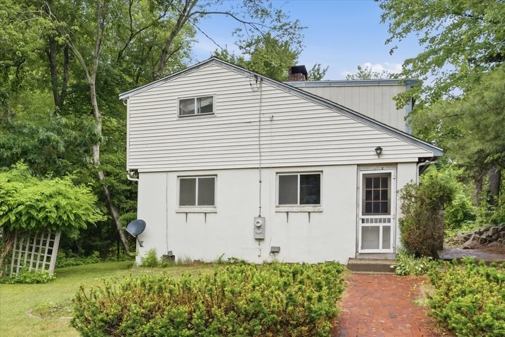 Unit for sale at 40 Maple St, Holliston, MA 01746