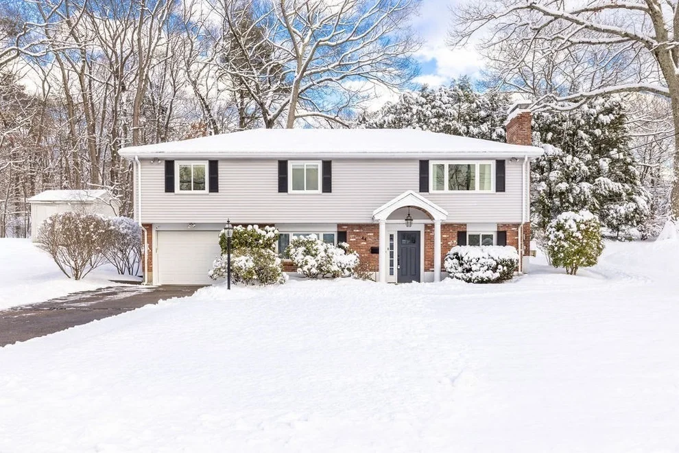 Unit for sale at 44 Agnes Dr, Framingham, MA 01701