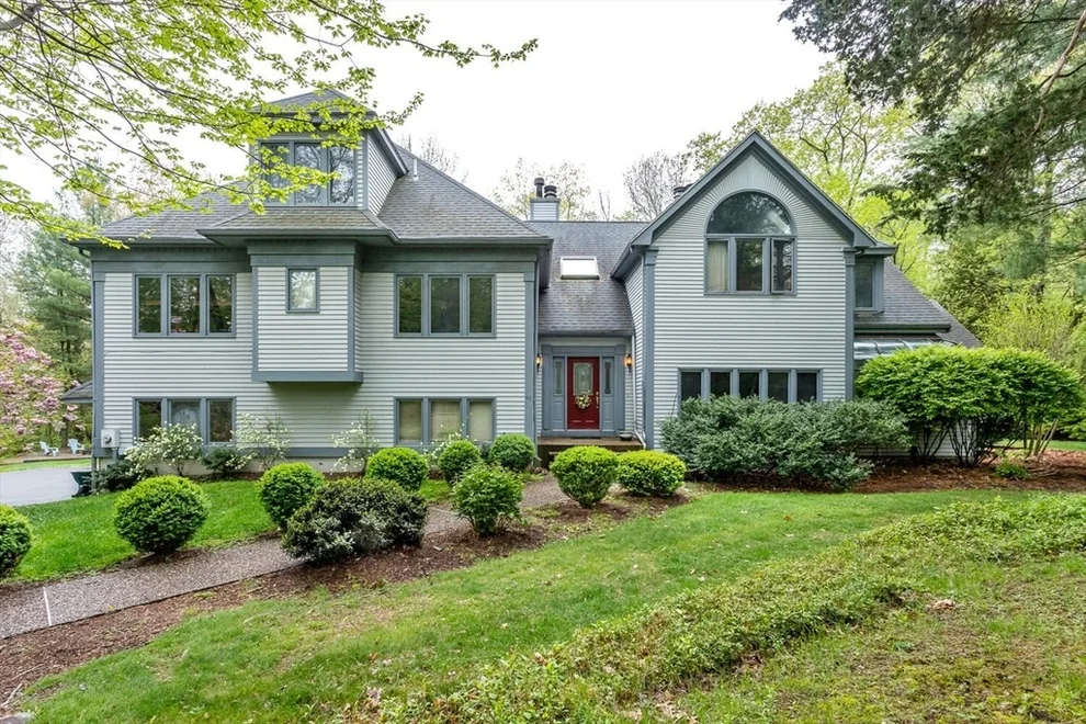 Unit for sale at 45 Strawberry Lane, Canton, MA 02021