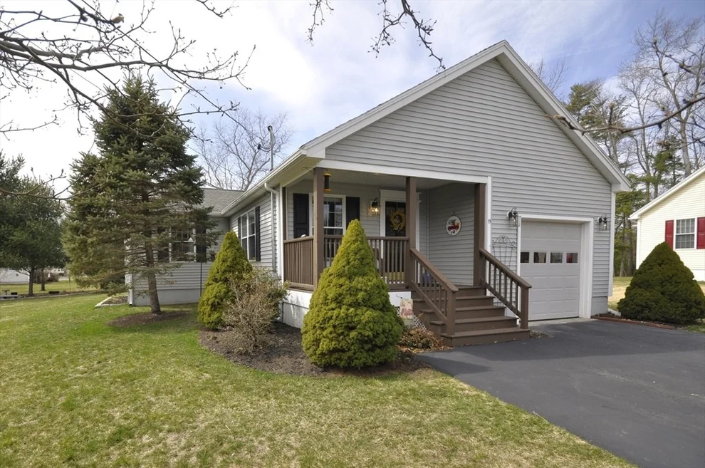 Unit for sale at 15 Beech St, East Bridgewater, MA 02333
