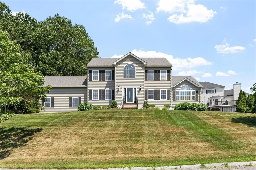 Unit for sale at 7 Cameron Way, Methuen, MA 01844