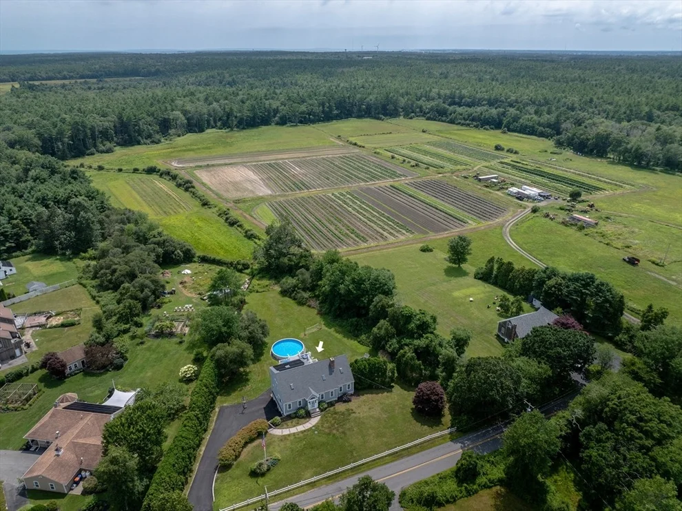 Unit for sale at 191 Acushnet Rd, Mattapoisett, MA 02739