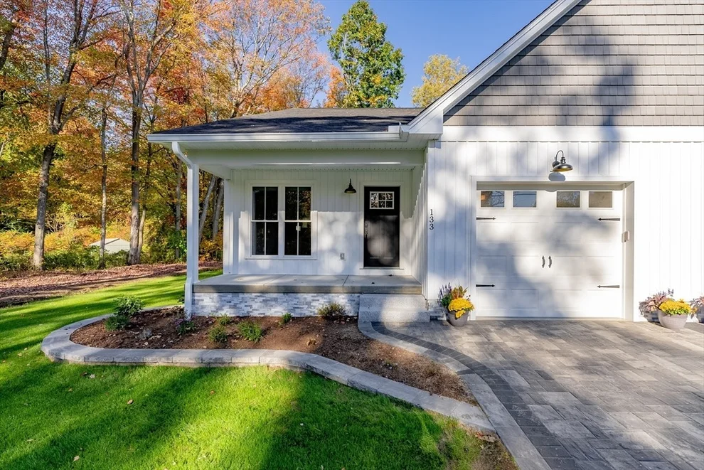 Unit for sale at 133 West St, Easthampton, MA 01027