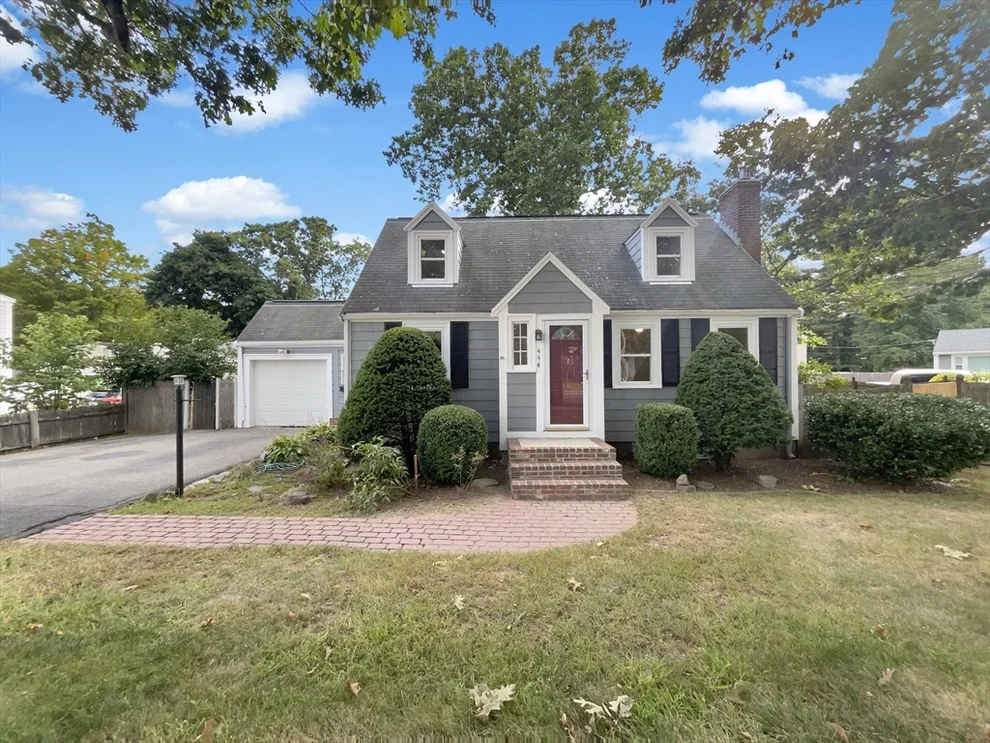 Unit for sale at 444 Lowell St, Reading, MA 01867