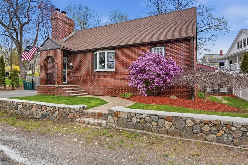 Unit for sale at 1 Mountain St, Woburn, MA 01801