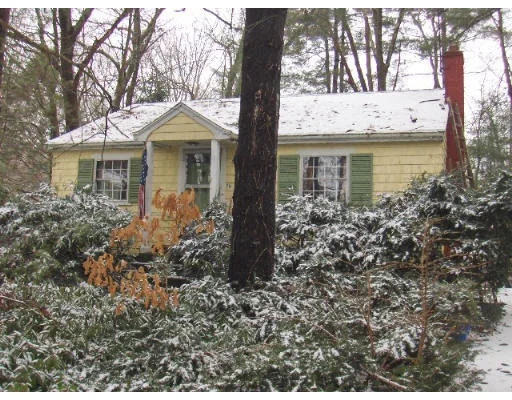 Unit for sale at 78 Cocasset St, Foxboro, MA 02035