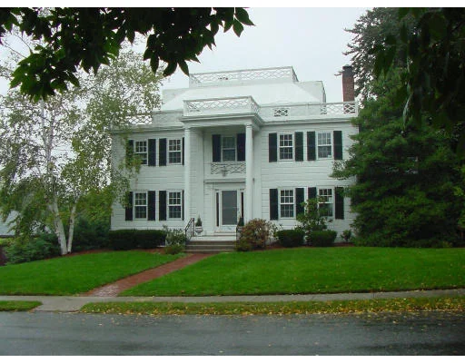Unit for sale at 256 Slade Street, Belmont, MA 02478