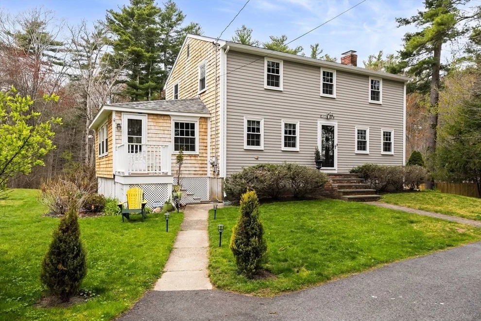 Unit for sale at 350 Elm Street, Halifax, MA 02338