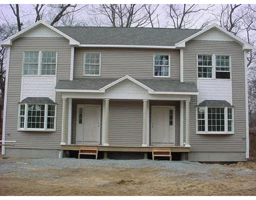 Unit for sale at 111 Beach Rd, Salisbury, MA 01952