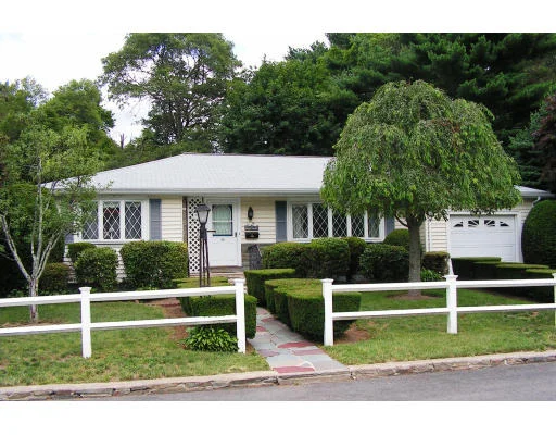 Unit for sale at 94 Chestnut Street, Stoughton, MA 02072