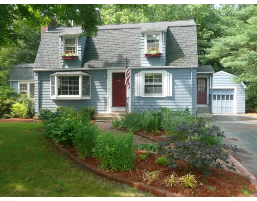 Unit for sale at 89 North St, Lexington, MA 02420