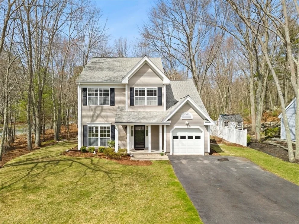 Unit for sale at 1 Grover Ln, Foxboro, MA 02035