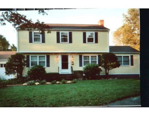 Unit for sale at 4 Green Leaf Drive, Beverly, MA 01915
