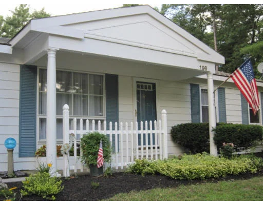 Unit for sale at 196 Flaggler Drive, Marshfield, MA 02050