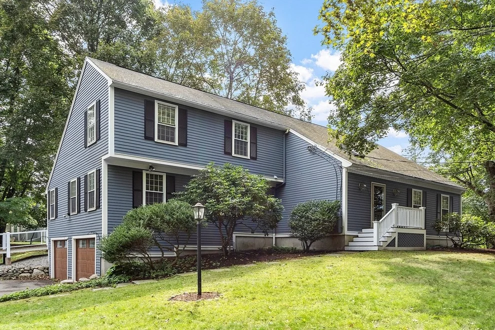 Unit for sale at 370 Lincoln Street, Lexington, MA 02421