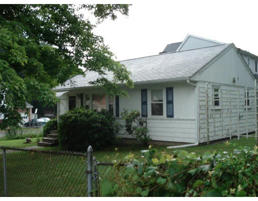 Unit for sale at 40 Hartwell St, Waltham, MA 02451