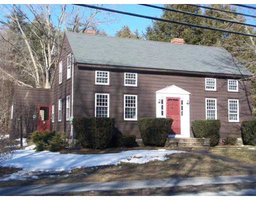 Unit for sale at 61 Washington St, Topsfield, MA 01983