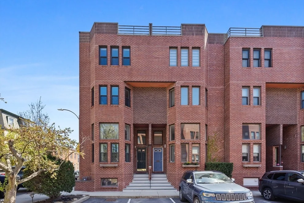 Unit for sale at 695 E 5th St, Boston, MA 02127