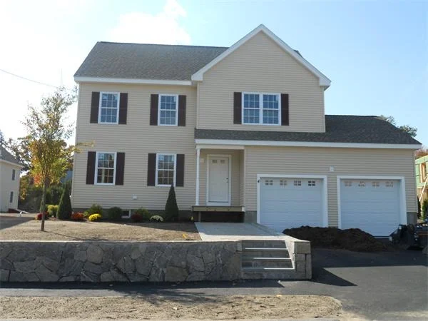 Unit for sale at 4 Ledgerock Way, Acton, MA 01720