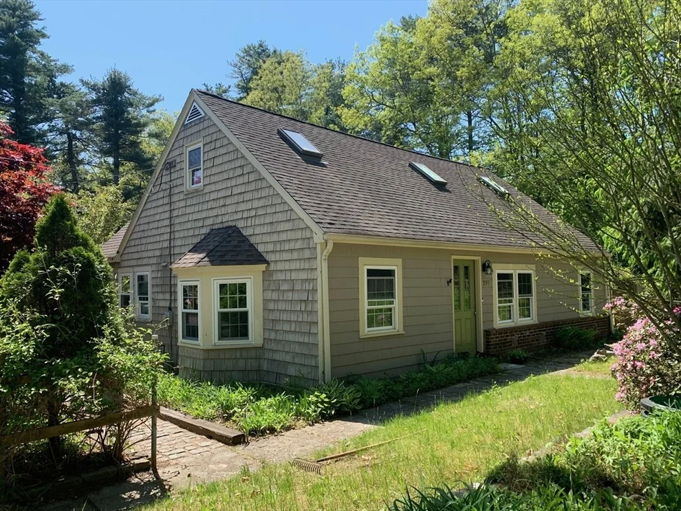 Unit for sale at 297 Hudson Rd, Sudbury, MA 01776