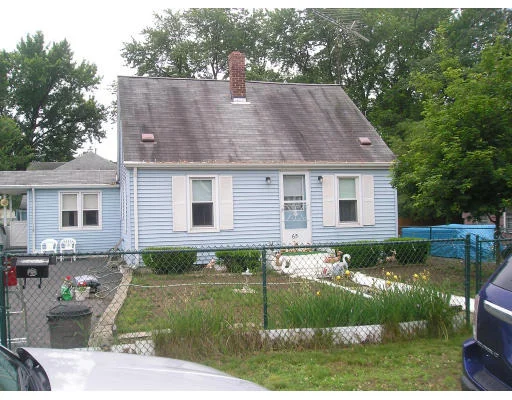Unit for sale at 65 Fair St, Chicopee, MA 01020
