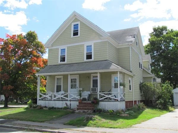 Unit for sale at 113-115 Washington, Reading, MA 01867