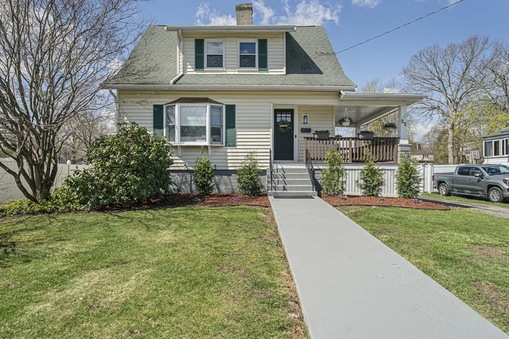 Unit for sale at 22 Everett St, Rockland, MA 02370