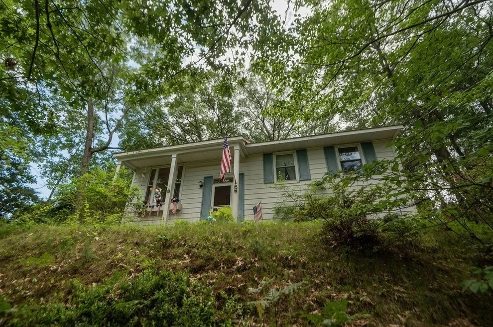 Unit for sale at 15 Molloy Rd, Georgetown, MA 01833