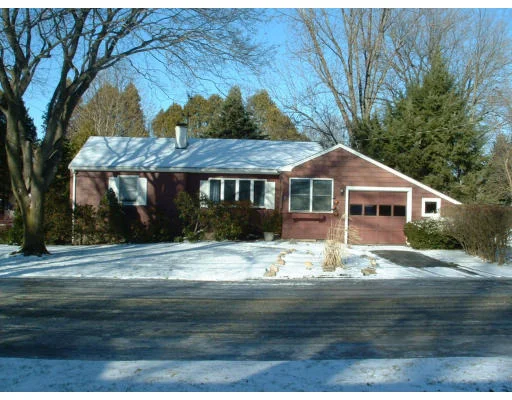 Unit for sale at 7 Dunster Road, Framingham, MA 01702