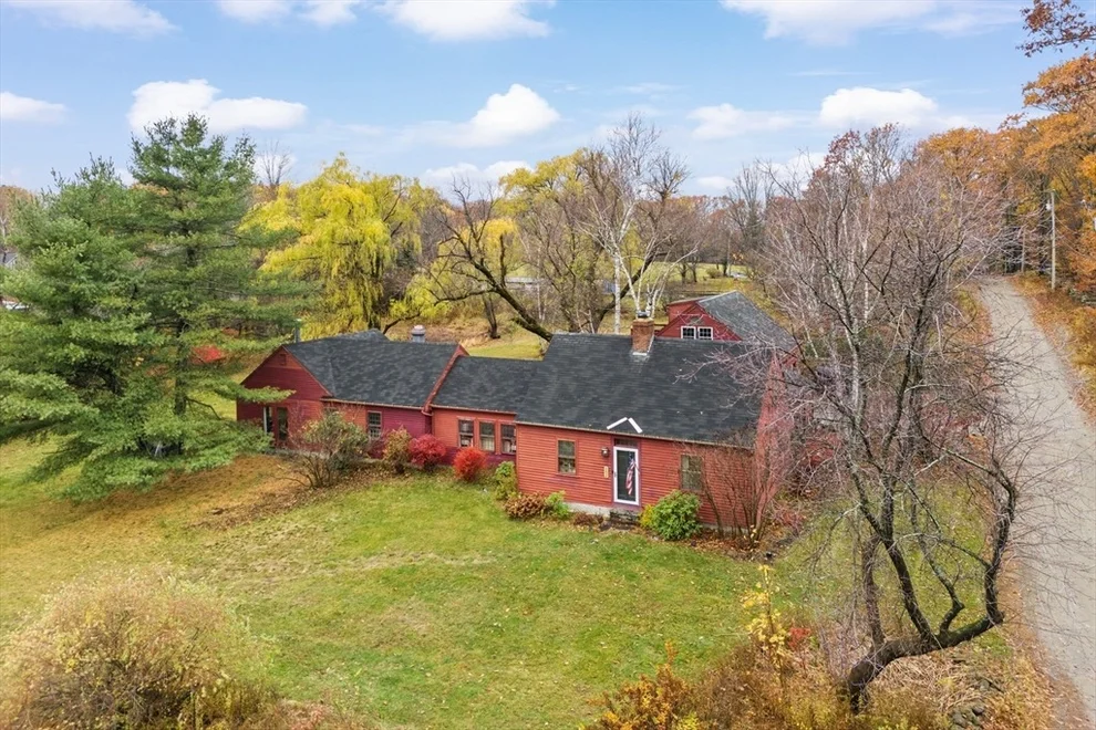 Unit for sale at 252 Clark Hill Rd, New Boston, NH 03070