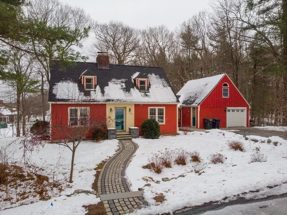 Unit for sale at 10 Kenwood Road, Holden, MA 01520