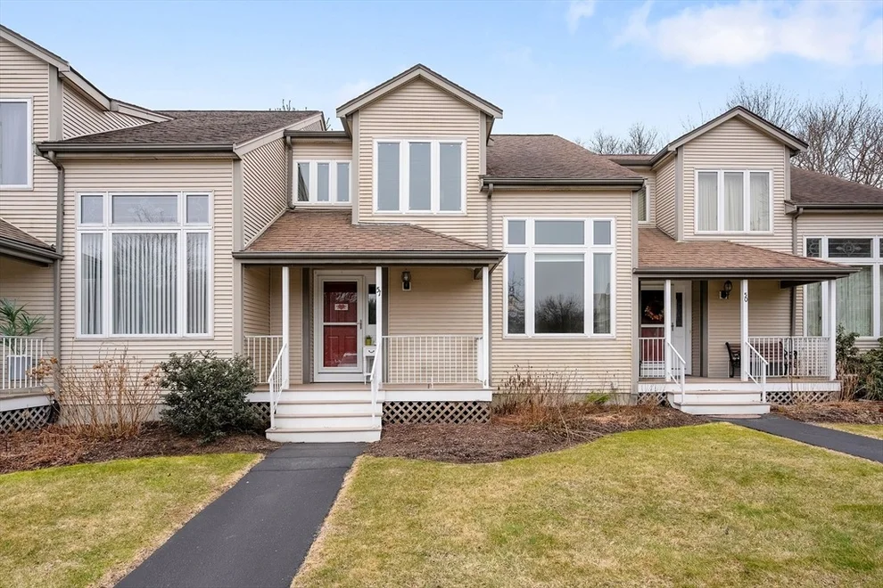 Unit for sale at 51 Willow Pond Drive, Rockland, MA 02370