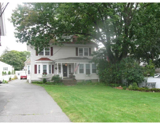 Unit for sale at 155 Burrill St, Swampscott, MA 01907