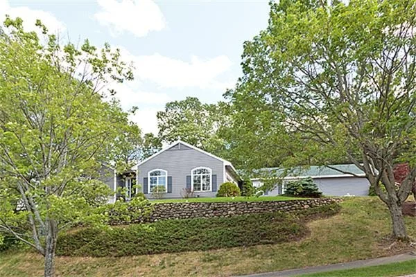 Unit for sale at 41 Amberwood Dr, Winchester, MA 01890