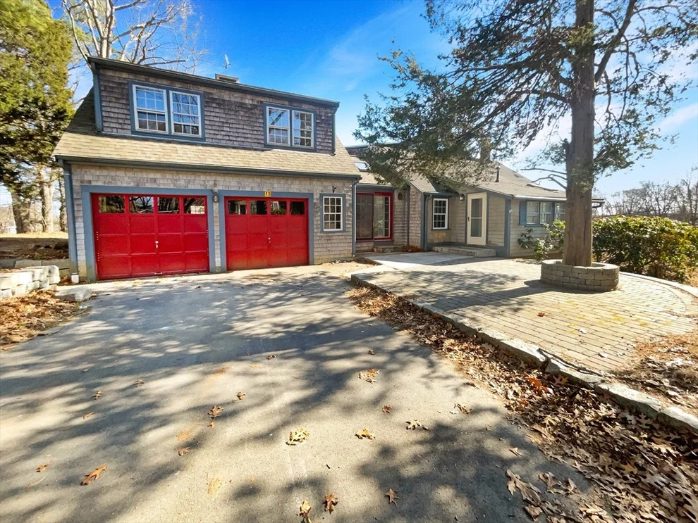 Unit for sale at 13 Soule Ave, Duxbury, MA 02332