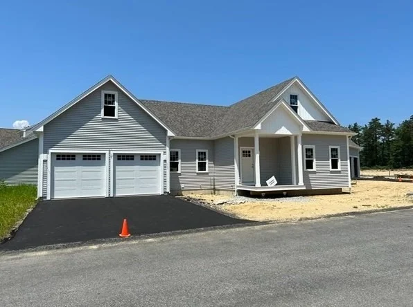 Unit for sale at 2 Fairway Landing, Carver, MA 02330