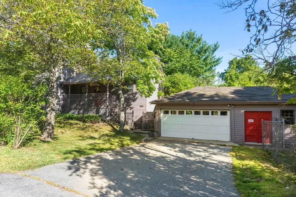 Unit for sale at 132 Moreland St, Worcester, MA 01609