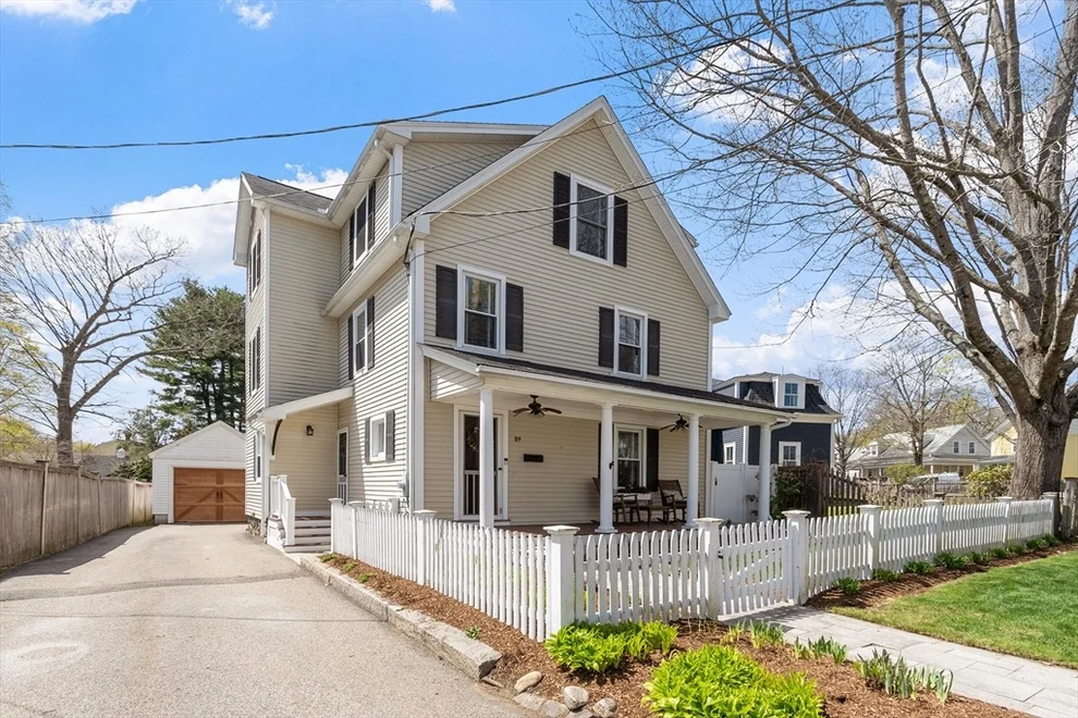 Unit for sale at 89 Grant St, Concord, MA 01742