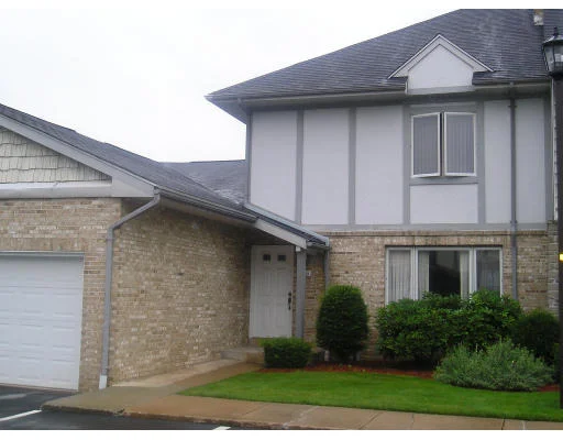 Unit for sale at 19B Castle Hill Rd, Agawam, MA 01001