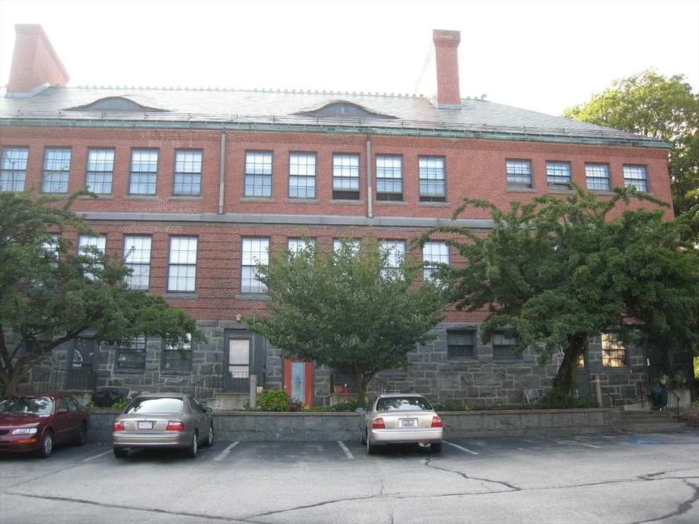 Unit for sale at 250 Whitwell St, Quincy, MA 02169