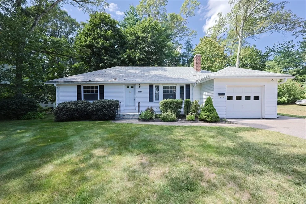 Unit for sale at 1165 Washington St (Cnr Bonnie Rd), Walpole, MA 02081