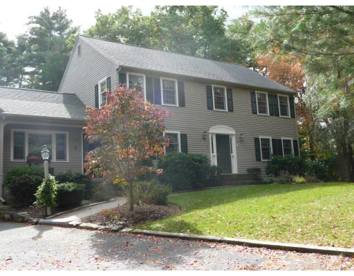 Unit for sale at 2 Deepwoods Drive, Natick, MA 01760