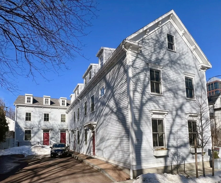 Unit for sale at 259 Hurley Street, Cambridge, MA 02141