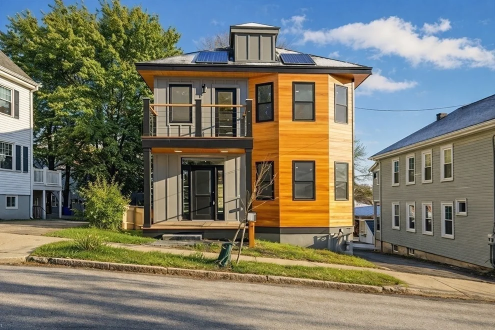Unit for sale at 7 Park Ave Ext, Arlington, MA 02475