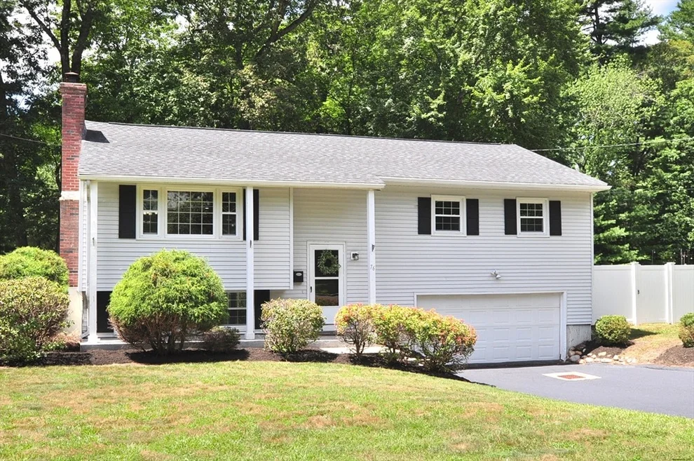 Unit for sale at 76 Brookwood Drive, Longmeadow, MA 01106
