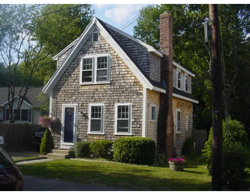 Unit for sale at 10 Jones Street, Marshfield, MA 02050