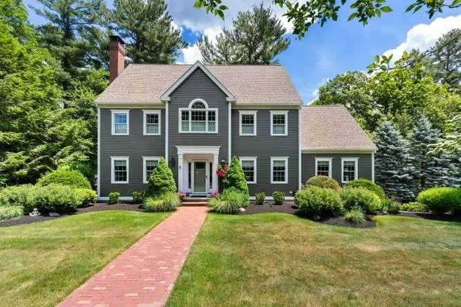 Unit for sale at 8 Sergeant Roode Ln., Middleton, MA 01949