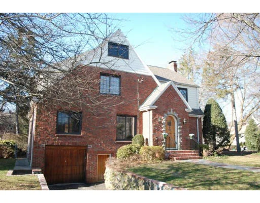 Unit for sale at 366 Lake Street, Belmont, MA 02478