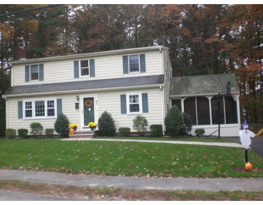 Unit for sale at 74 Alton St, Walpole, MA 02081